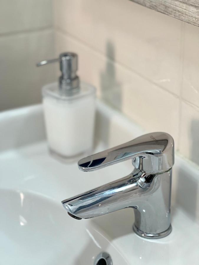 Vico Longo 25 - Ensuit Flat In The Heart Of Naples Luaran gambar