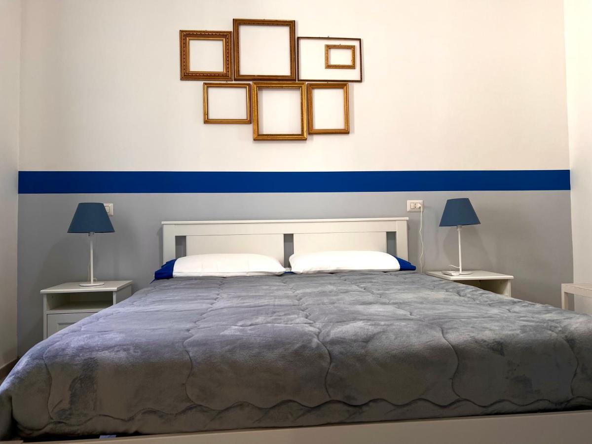 Vico Longo 25 - Ensuit Flat In The Heart Of Naples Luaran gambar