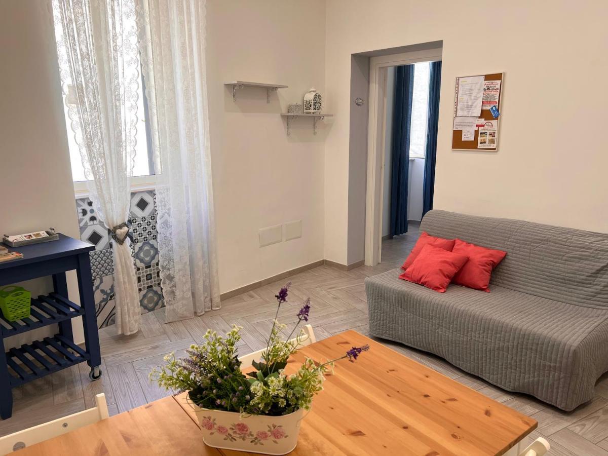Vico Longo 25 - Ensuit Flat In The Heart Of Naples Luaran gambar
