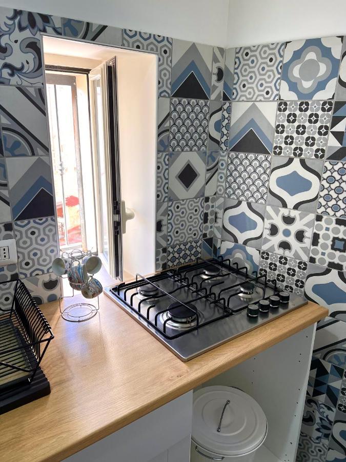 Vico Longo 25 - Ensuit Flat In The Heart Of Naples Luaran gambar