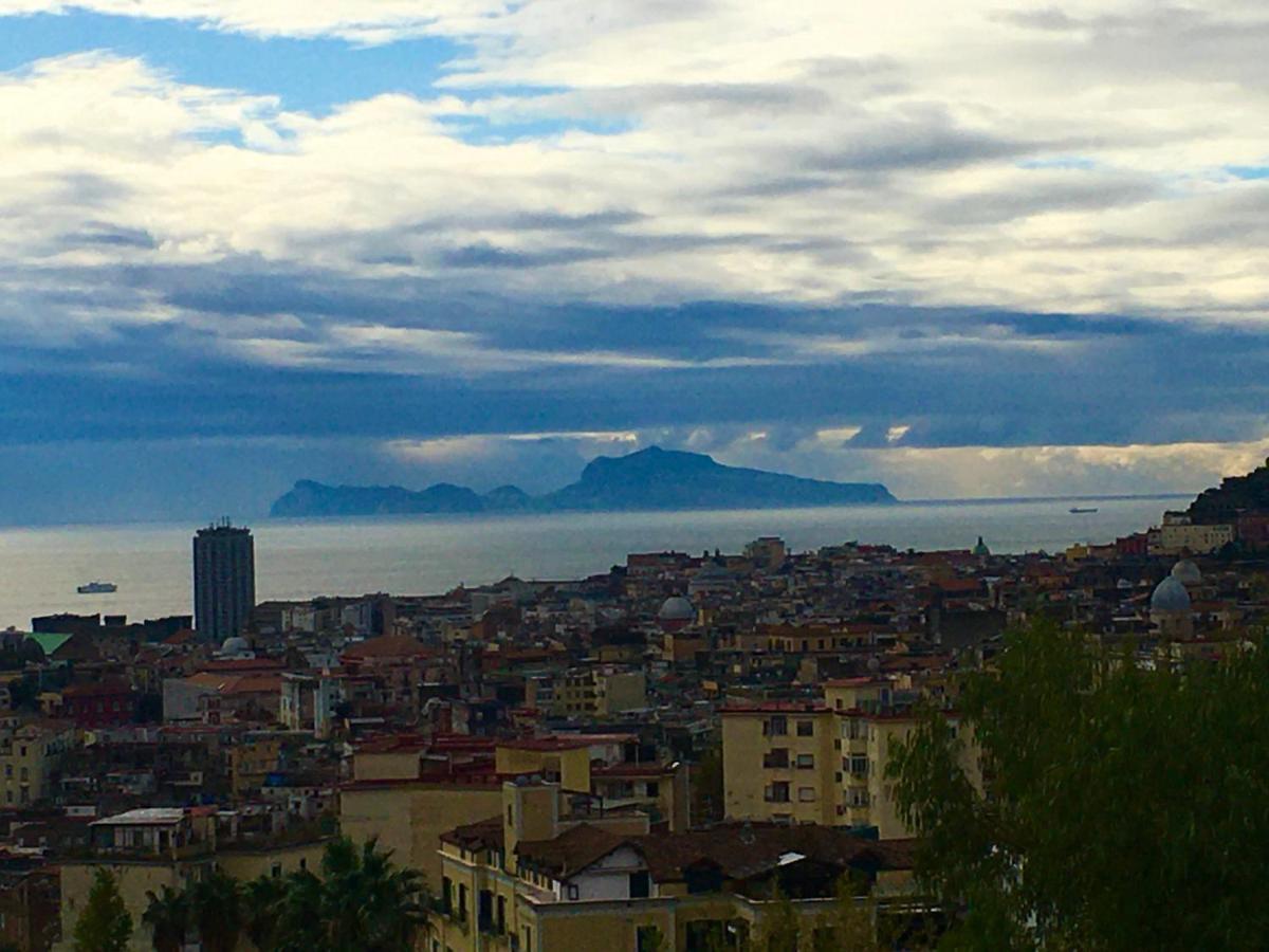 Vico Longo 25 - Ensuit Flat In The Heart Of Naples Luaran gambar