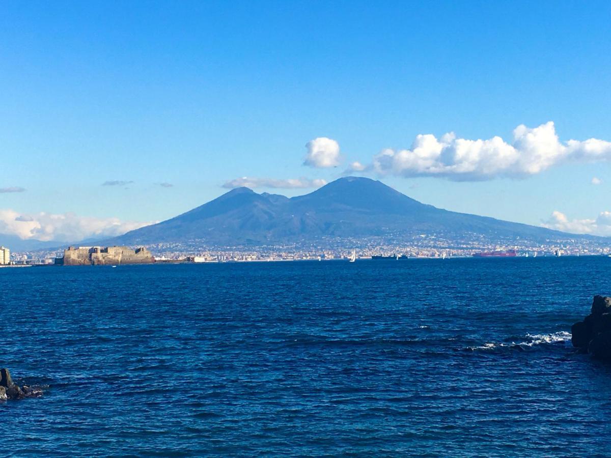 Vico Longo 25 - Ensuit Flat In The Heart Of Naples Luaran gambar